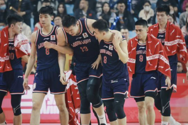 CBA中場休息有多少分鐘？