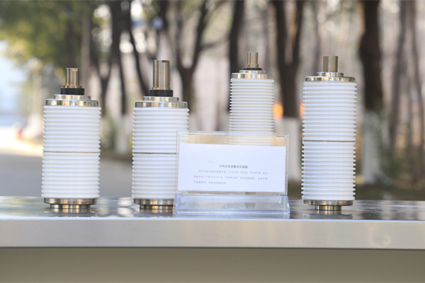 真空開關管絕緣外殼采用玻璃材料，優勢多多！